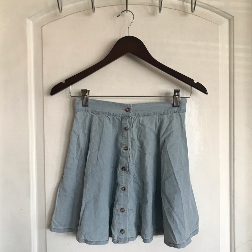 ❌SOLD❌ brandy melville chambray brya skirt